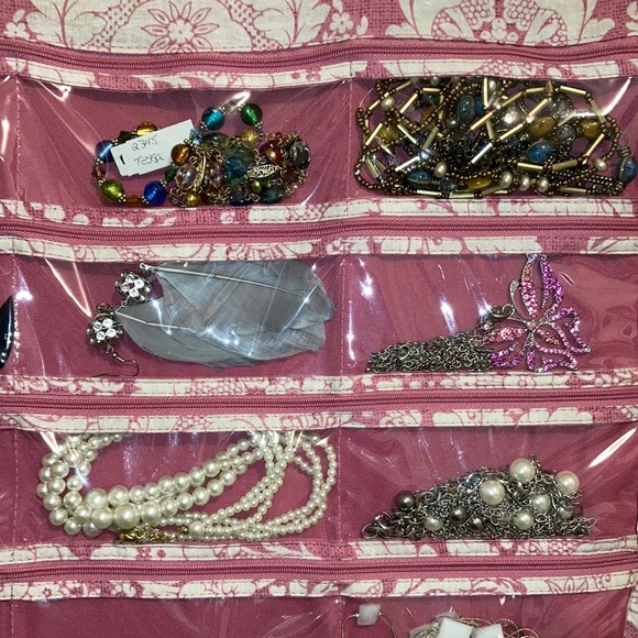 COMMENT FOR DETAILS!! - Picture 4 of 8